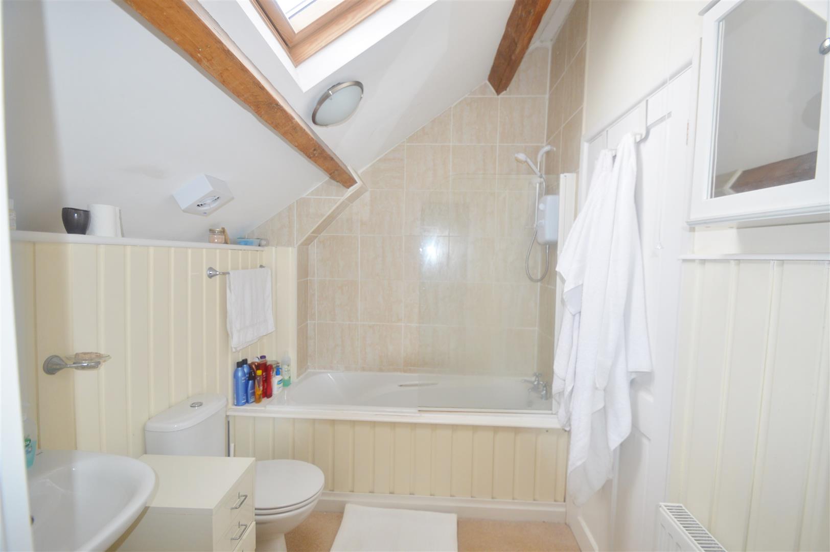 Y Pob Ty, Burial Lane, Llantwit Major, Vale of Glamorgan, CF61 1SD